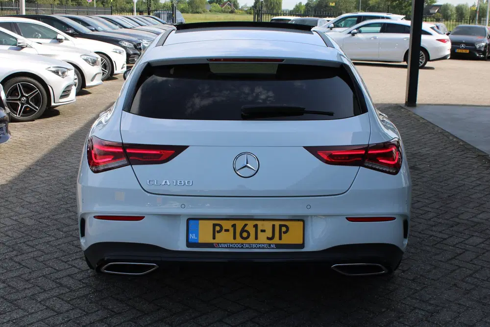 Mercedes-Benz CLA 180 AUT7 AMG NIGHT P uit 2022, foto 10