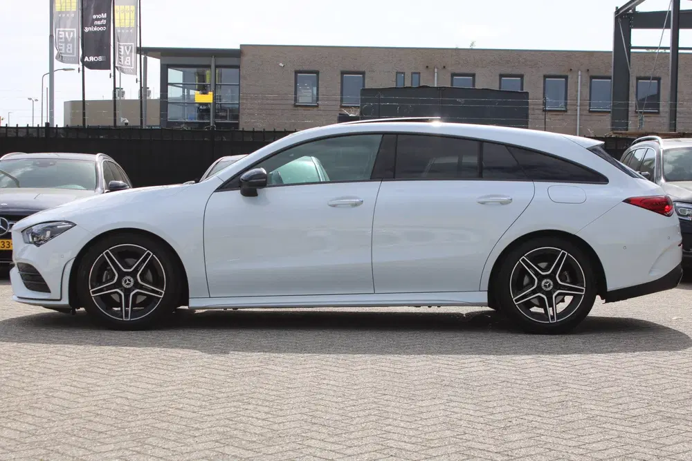 Mercedes-Benz CLA 180 AUT7 AMG NIGHT P uit 2022, foto 8