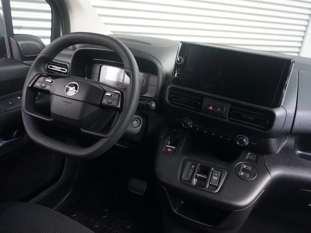 Opel Combo L1 50kWh uit 2026, foto 13