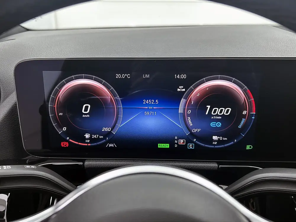 Mercedes-Benz GLA 250 e Progressive uit 2021, foto 5