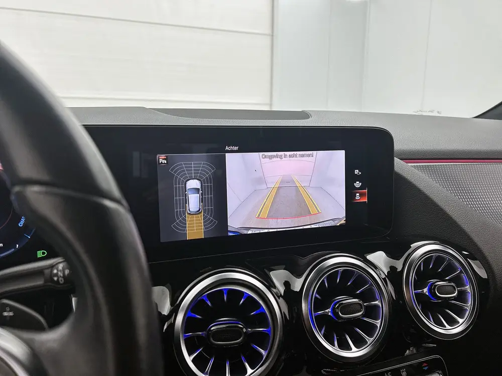 Mercedes-Benz GLA 250 e Progressive uit 2021, foto 8