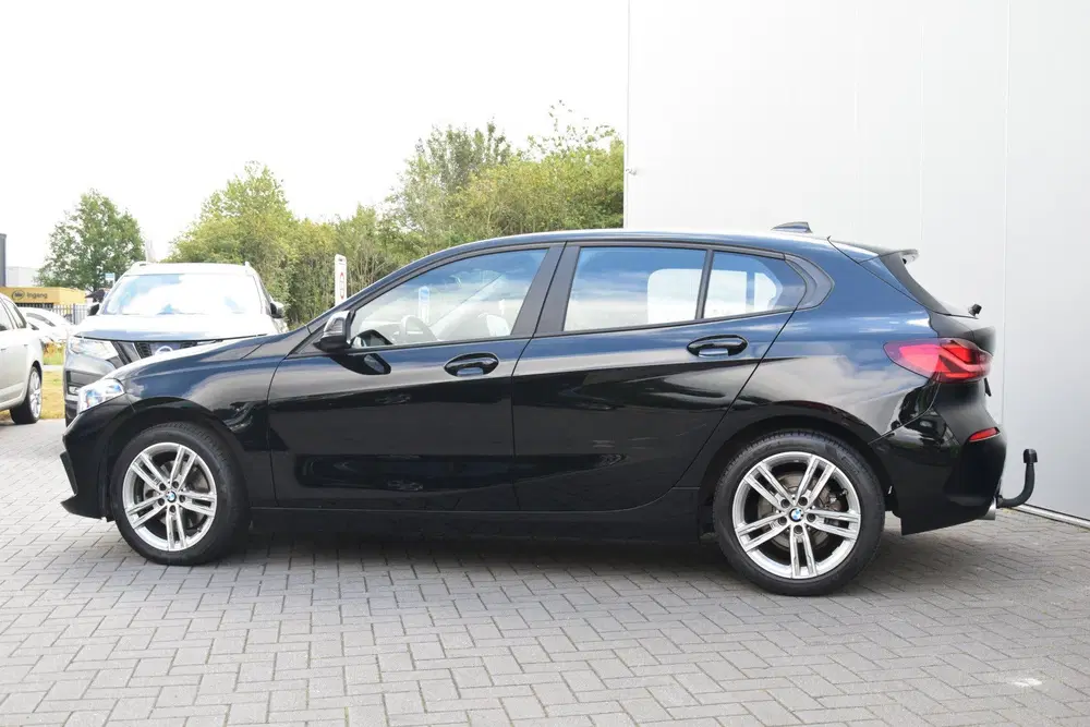 BMW 1-serie 116i Navi uit 2023, foto 6