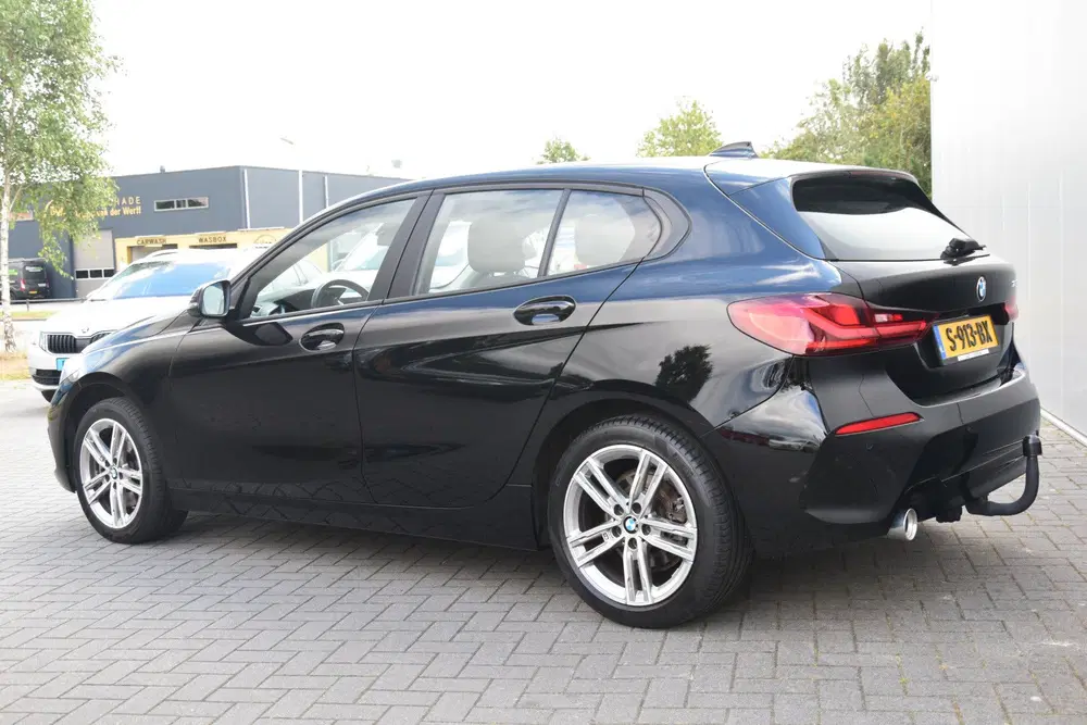 BMW 1-serie 116i Navi uit 2023, foto 7