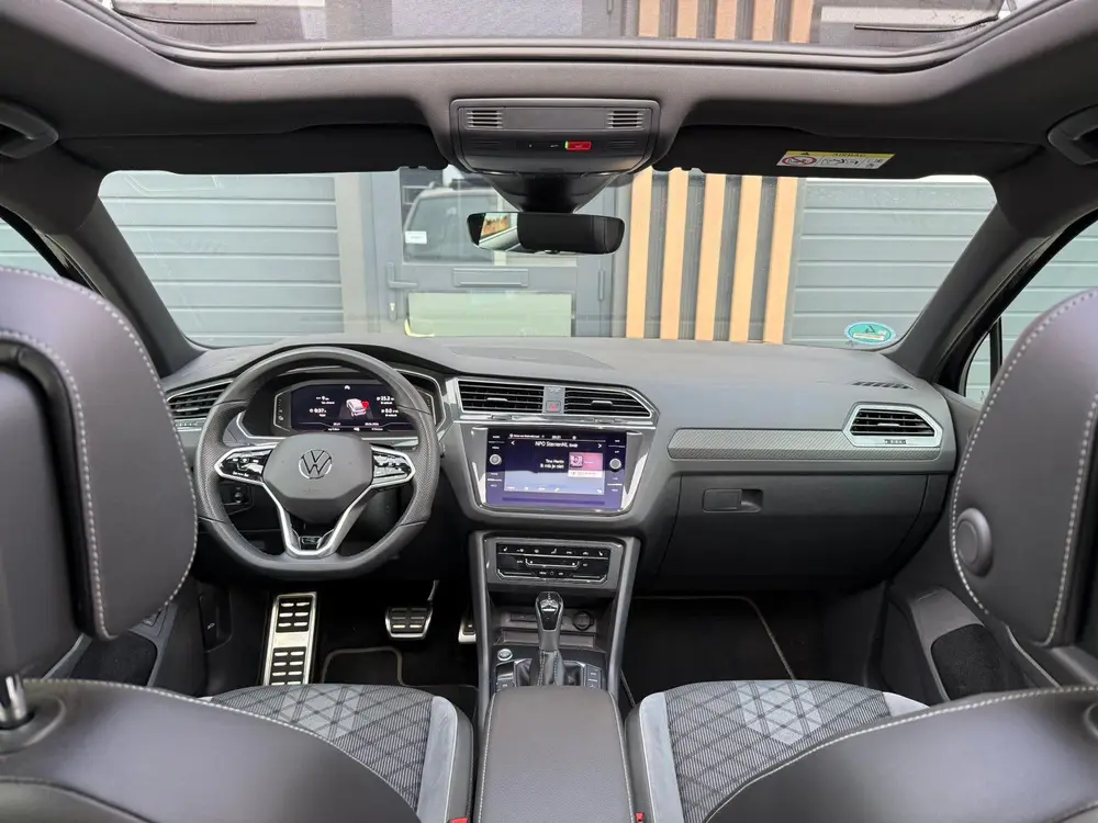Volkswagen Tiguan R-Line eHybride / DSG / PANO / HUD / VOL uit 2021, foto 11