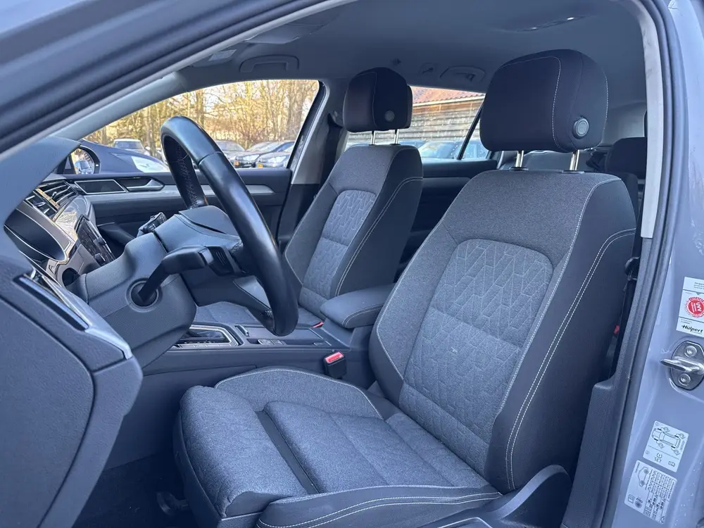 Volkswagen Passat Variant 1.5 TSI 150PK DSG BUSINESS CAMERA/ uit 2022, foto 14
