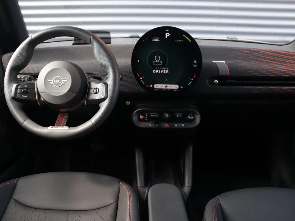 Mini John Cooper Works Cooper E uit 2024, foto 13
