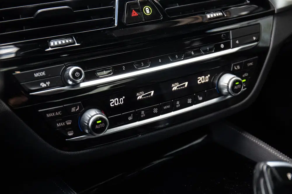BMW 5-serie 5 Serie 545e xDrive High Executive M-Sport uit 2021, foto 13