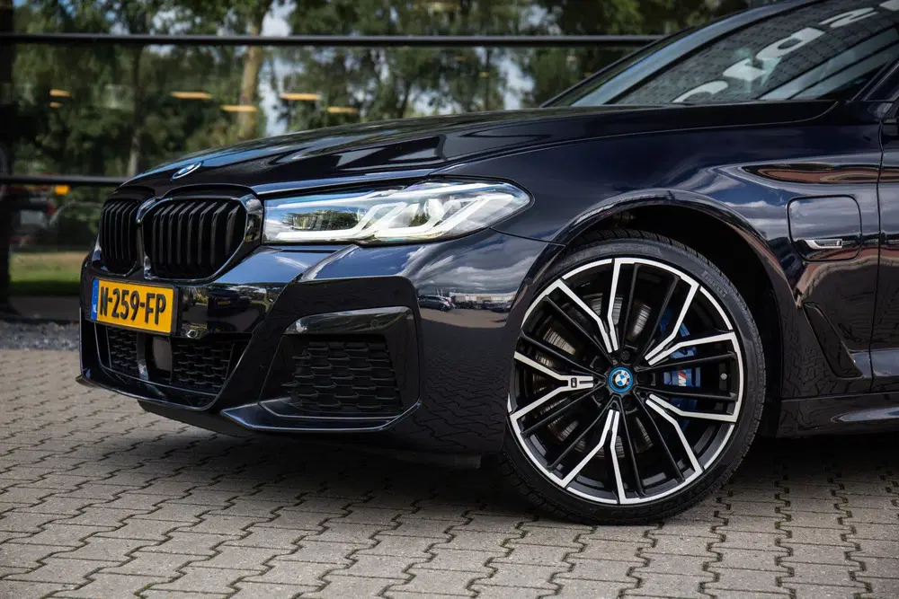 BMW 5-serie 5 Serie 545e xDrive High Executive M-Sport uit 2021, foto 6