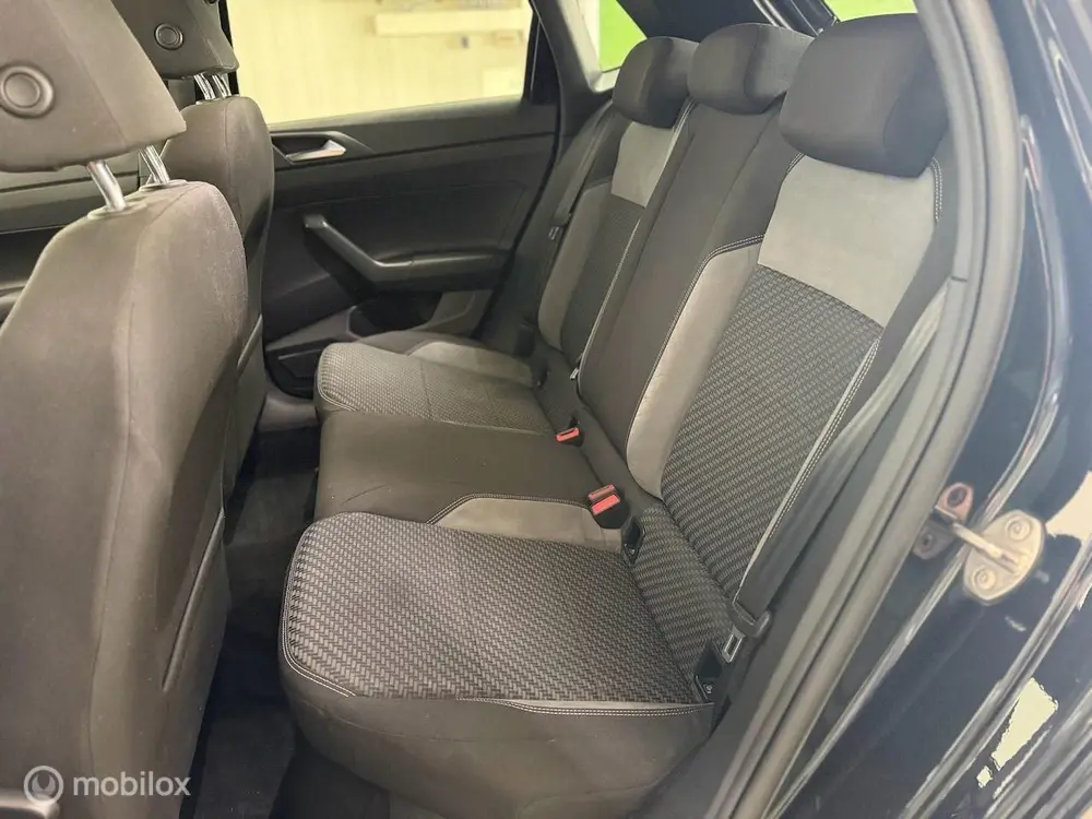 Volkswagen Polo 1.0 TSI Highline R-line Virtual |PANO|Camera uit 2021, foto 12