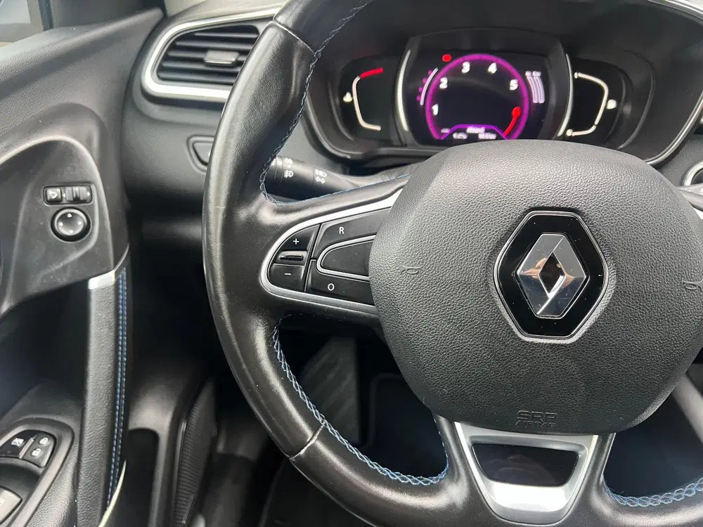 Renault Kadjar 1.2 TCe Limited Bose edition uit 2019, foto 15