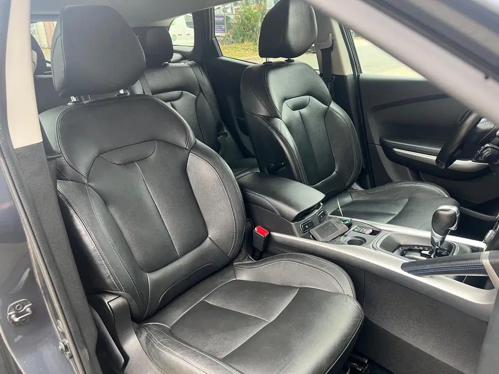 Renault Kadjar 1.2 TCe Limited Bose edition uit 2019, foto 19