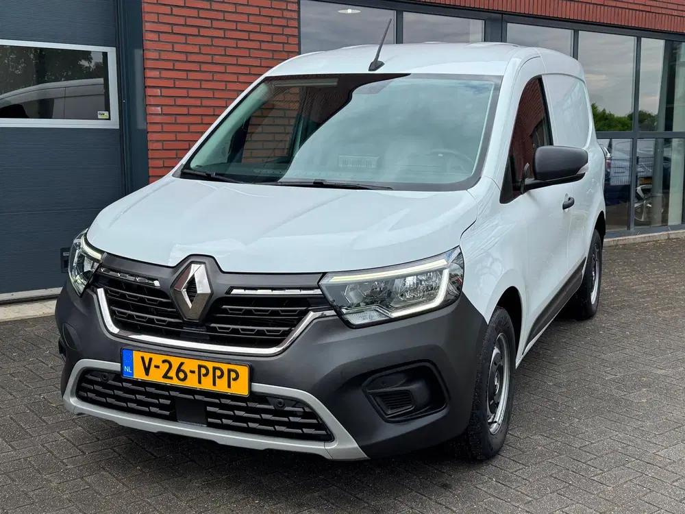 Renault Kangoo 1.5 Blue dCi 95 Luxe Automaat Cruise Navi uit 2023, foto 2