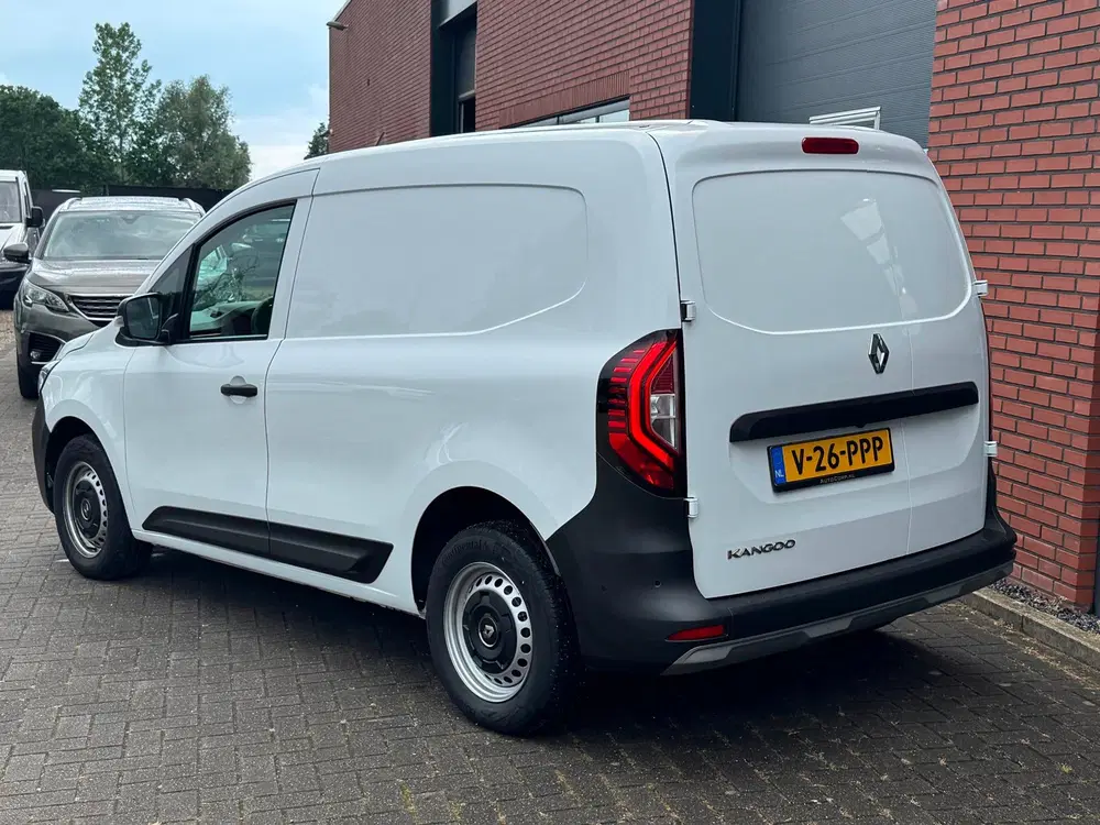 Renault Kangoo 1.5 Blue dCi 95 Luxe Automaat Cruise Navi uit 2023, foto 4