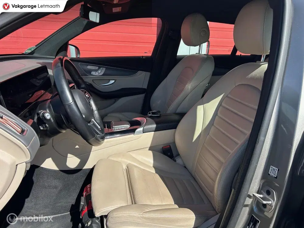 Mercedes-Benz EQC 400 4MATIC Premium Plus 80 kWh uit 2022, foto 12