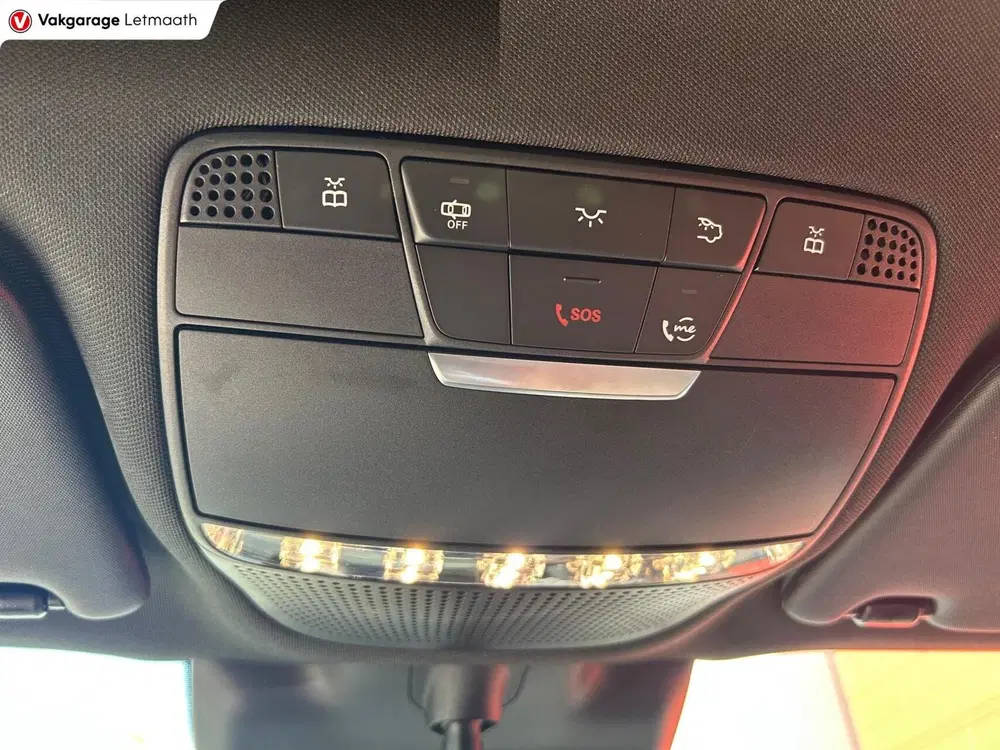 Mercedes-Benz EQC 400 4MATIC Premium Plus 80 kWh uit 2022, foto 17