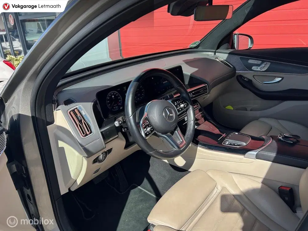 Mercedes-Benz EQC 400 4MATIC Premium Plus 80 kWh uit 2022, foto 3