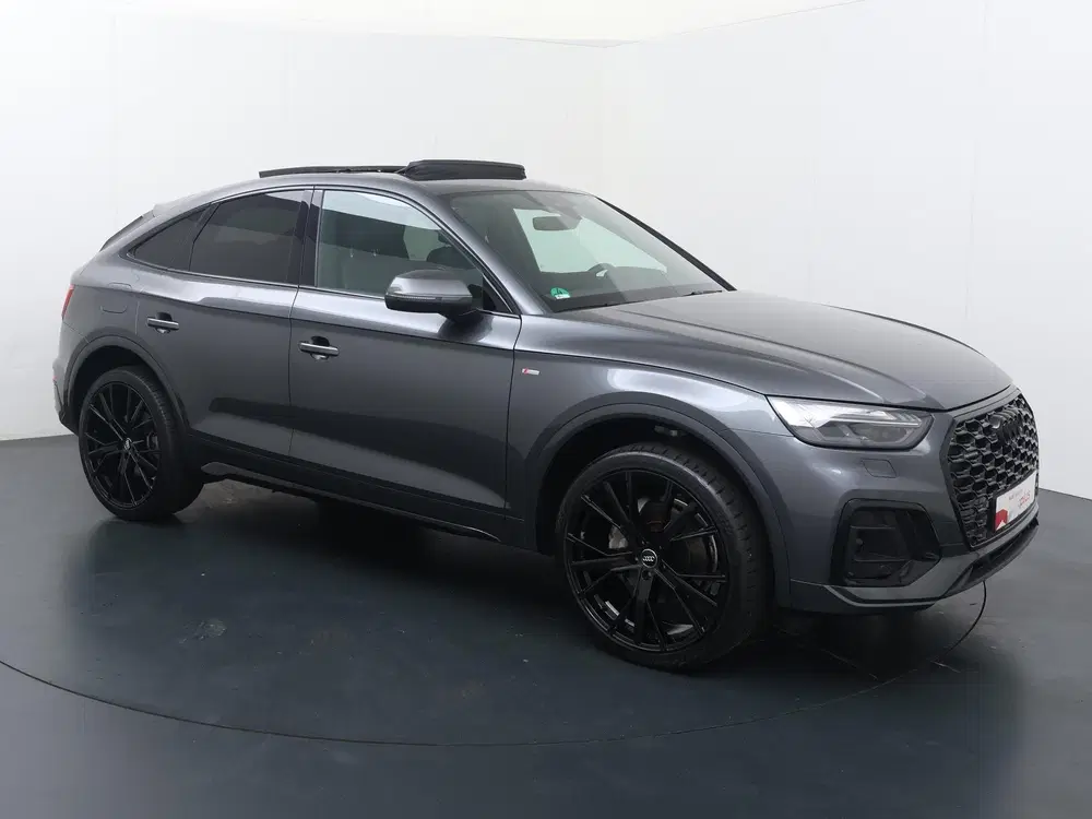 Audi Q5 40 TFSI S edition uit 2022, foto 3