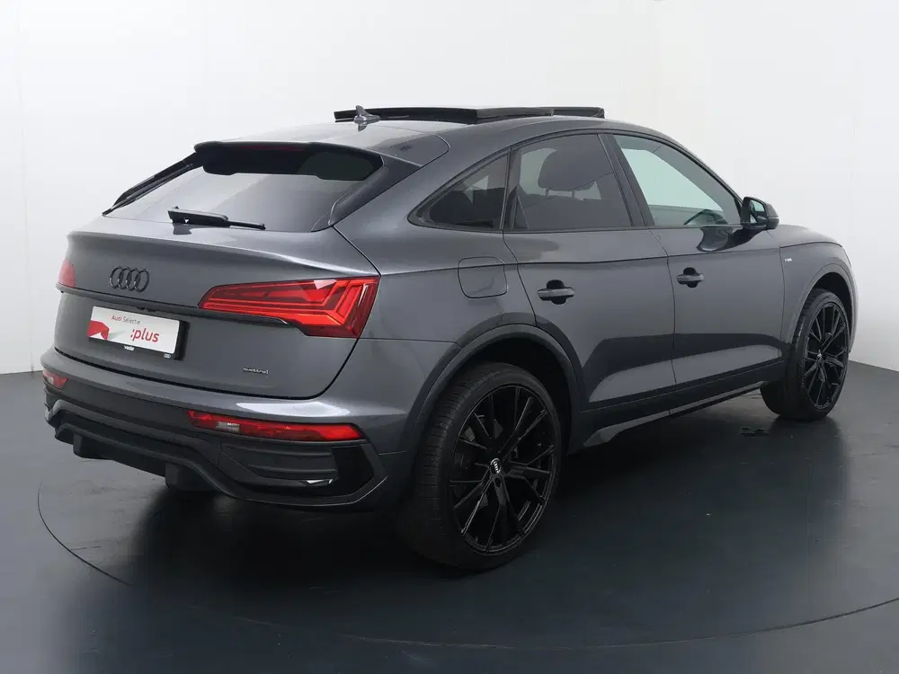 Audi Q5 40 TFSI S edition uit 2022, foto 6