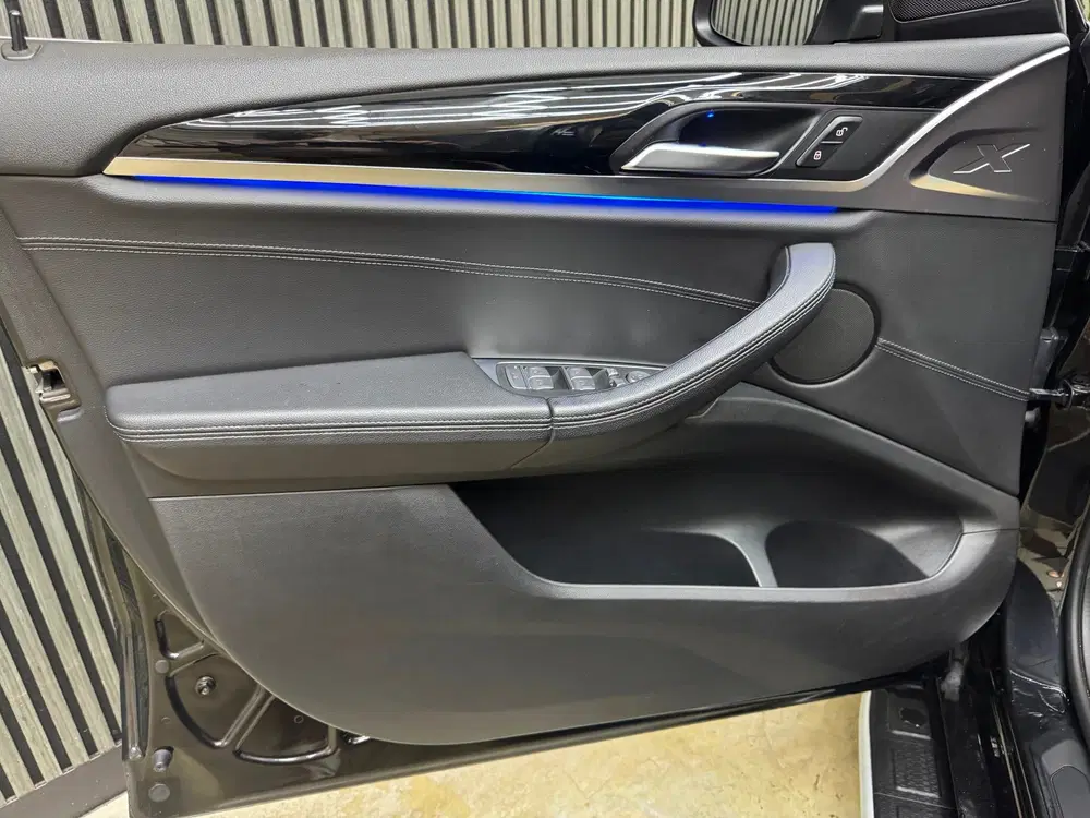BMW X3 XDrive30i High Executive uit 2022, foto 15