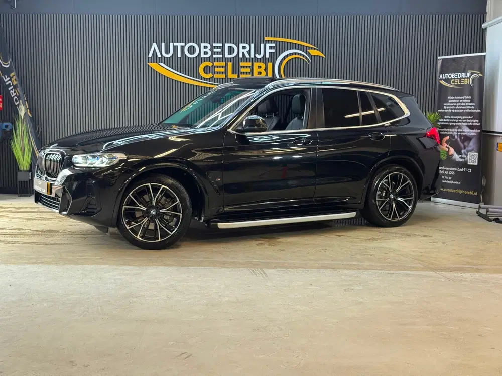 BMW X3 XDrive30i High Executive uit 2022, foto 2
