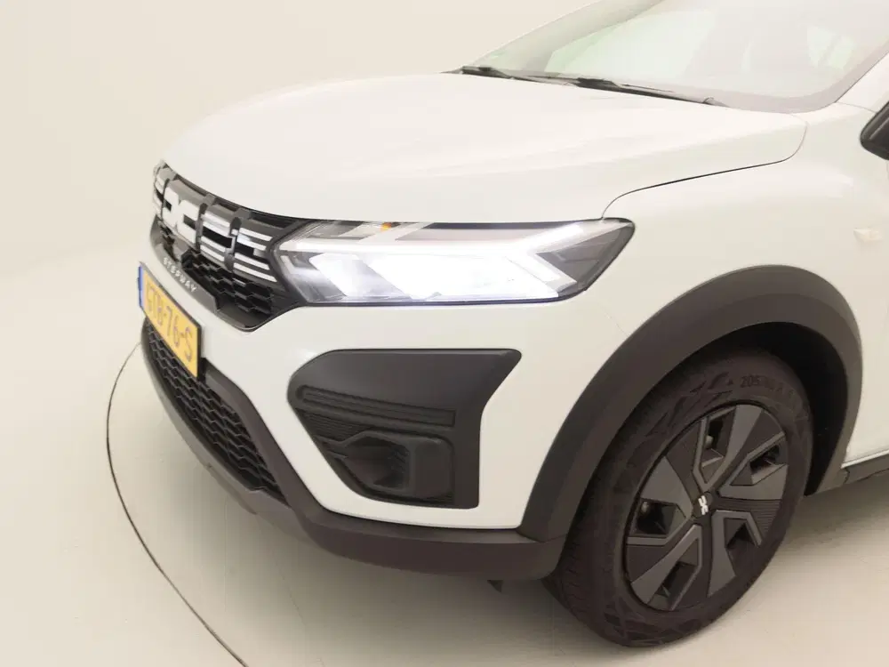 Dacia Sandero TCe 100 ECO-G Essential uit 2024, foto 14