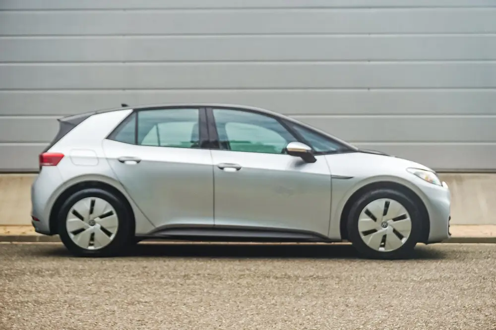 Volkswagen ID.3 204pk Life 58 kWh | Navigatie | Stoelverwarm uit 2020, foto 3