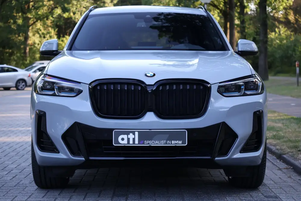 BMW X3 xDrive20i M-Sport uit 2022, foto 12