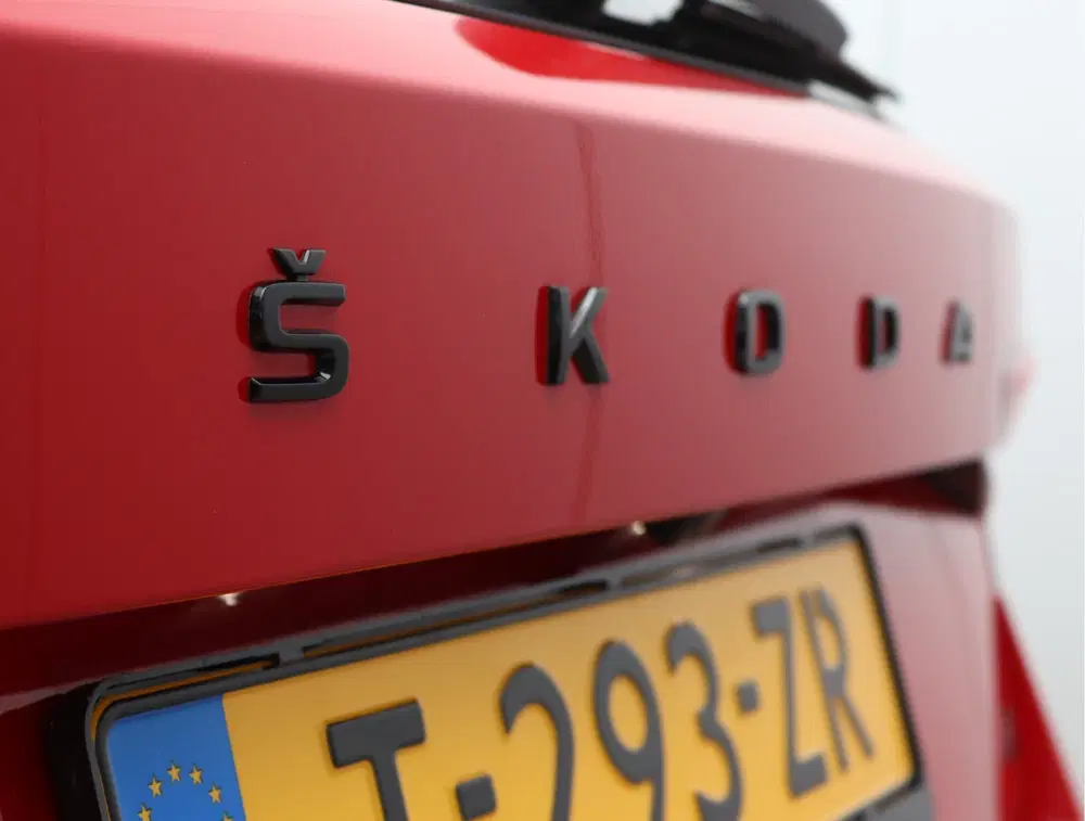 Skoda Fabia 1.0 TSI Monte Carlo uit 2022, foto 17