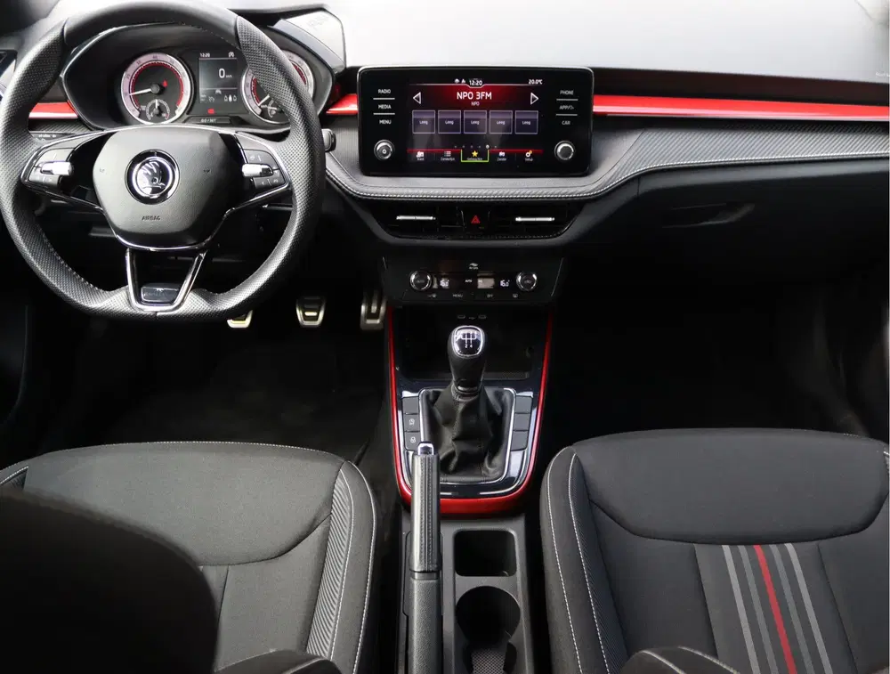 Skoda Fabia 1.0 TSI Monte Carlo uit 2022, foto 3