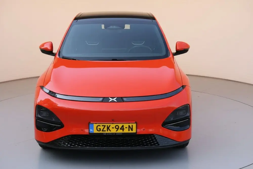Xpeng G6 RWD Long Range 88 kWh uit 2024, foto 2
