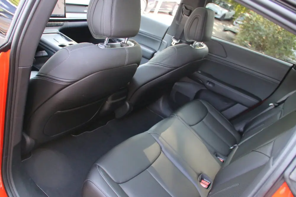 Xpeng G6 RWD Long Range 88 kWh uit 2024, foto 20