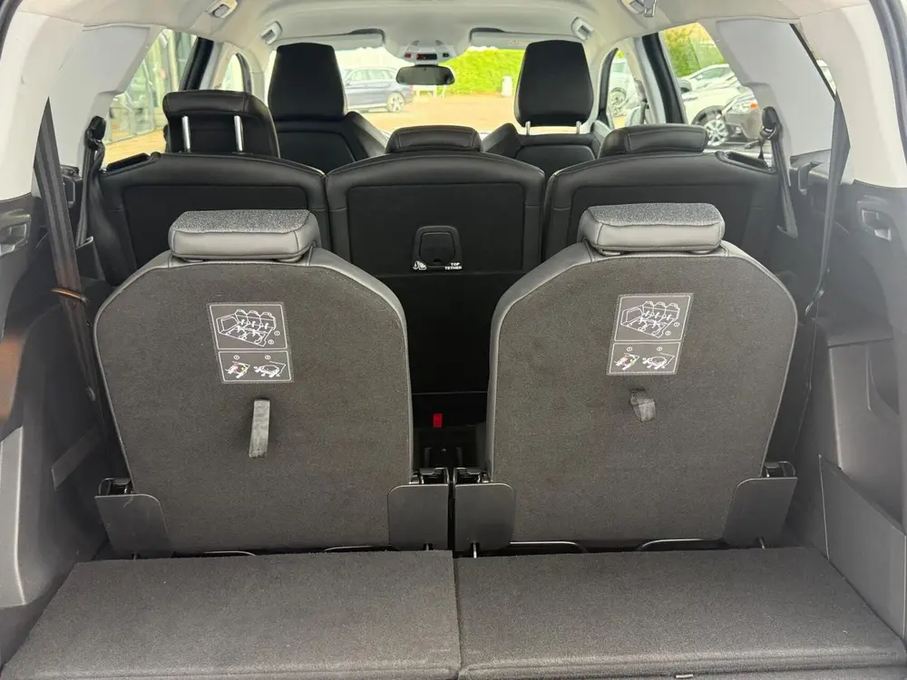 Peugeot 5008 1.2 Vol Opties 7 Pers Camera Led Carplay P uit 2019, foto 6