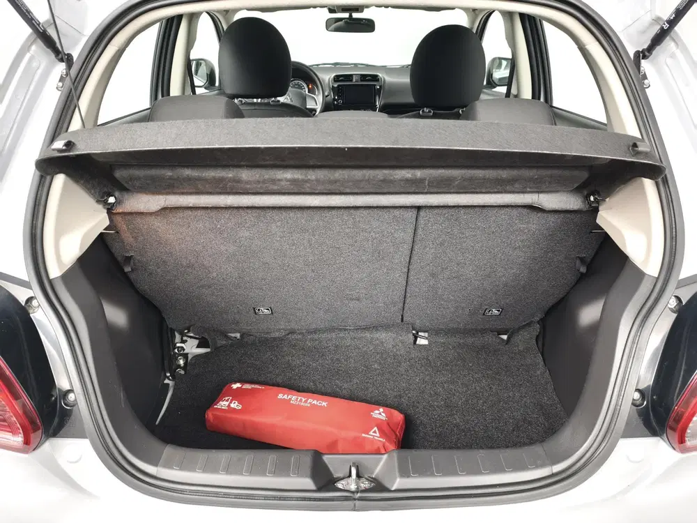 Mitsubishi Space Star 1.2 Connect+ uit 2024, foto 9
