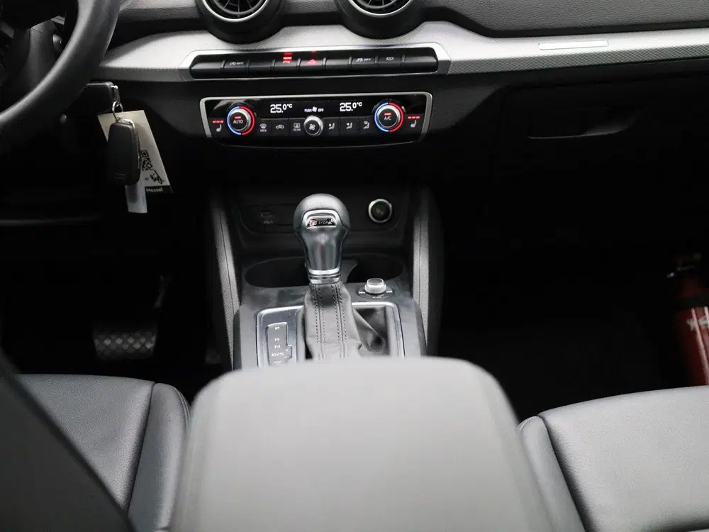 Audi Q2 1.5 35 TFSI 110kW S tronic Business Ed uit 2020, foto 10