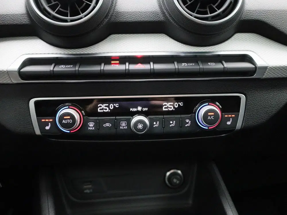 Audi Q2 1.5 35 TFSI 110kW S tronic Business Ed uit 2020, foto 18