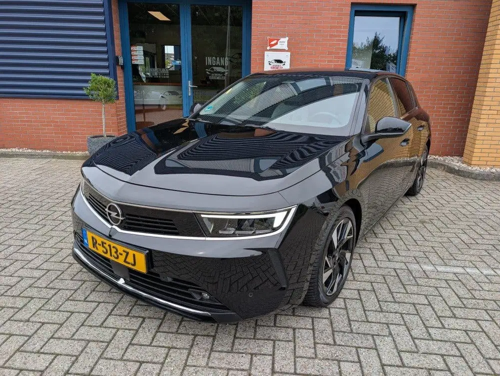 Opel Astra 1.2 ELEGANCE uit 2022