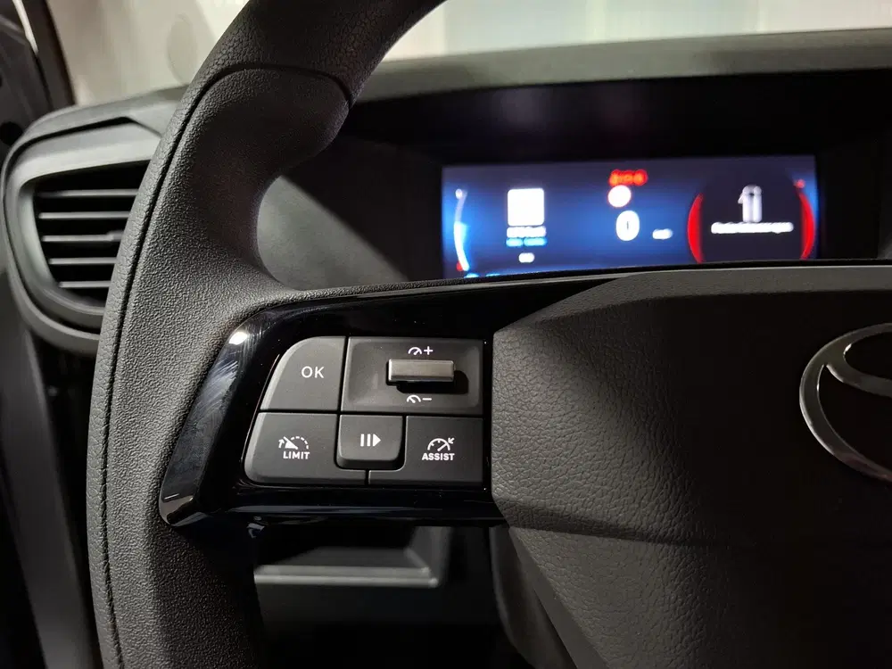 Toyota Proace 2.0 D-4D L1 Challenger Lat uit 2024, foto 11