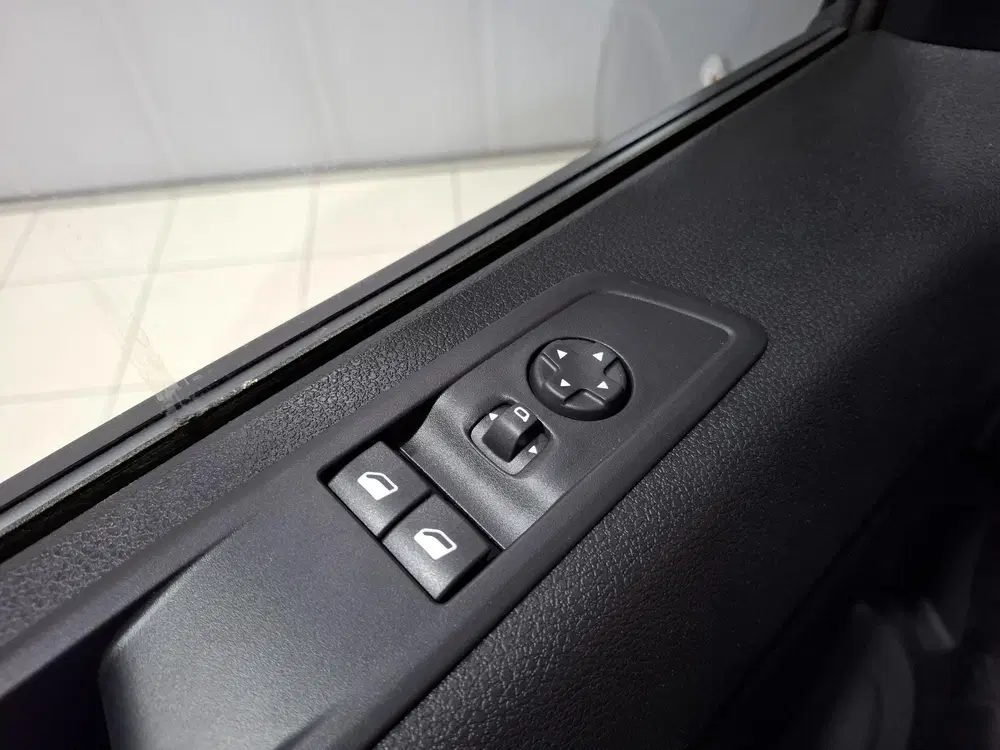 Toyota Proace 2.0 D-4D L1 Challenger Lat uit 2024, foto 15