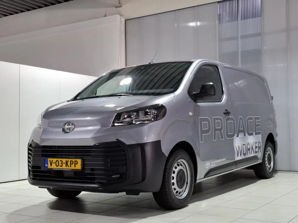 Toyota Proace 2.0 D-4D L1 Challenger Lat uit 2024, foto 5