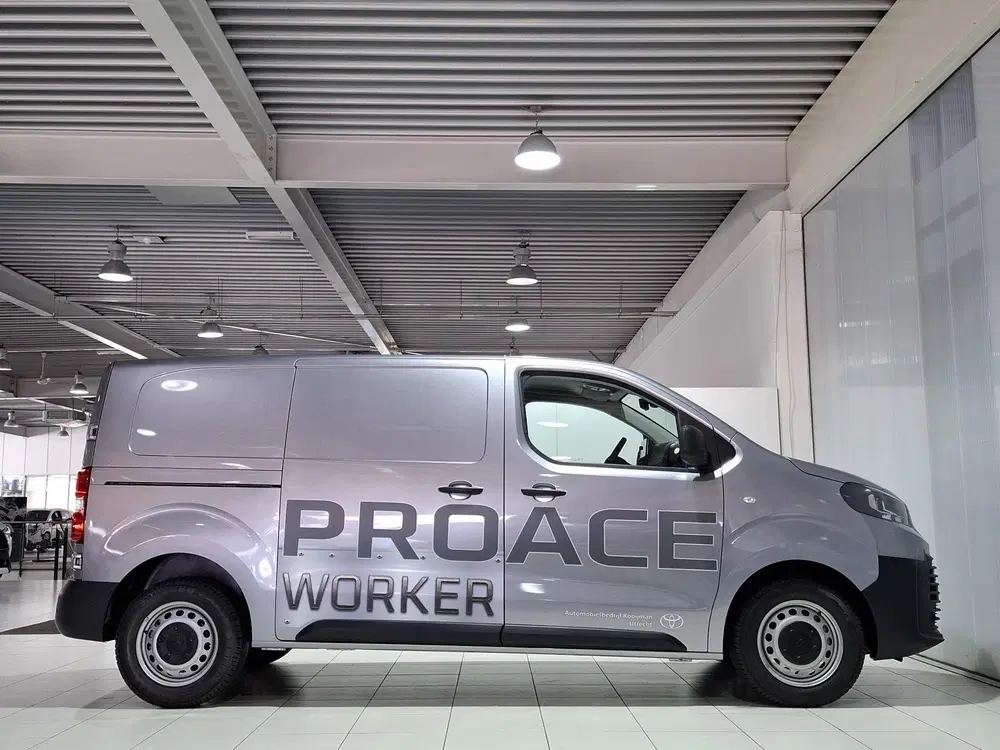 Toyota Proace 2.0 D-4D L1 Challenger Lat uit 2024, foto 7
