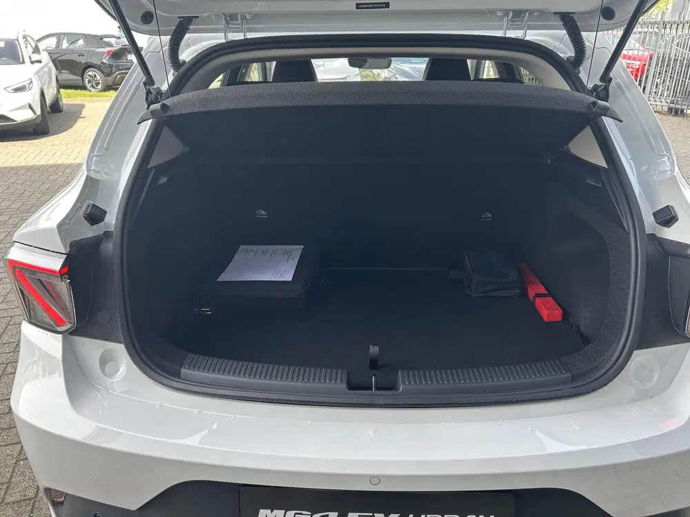 MG MG4 Premium 54 kWh uit 2026, foto 17