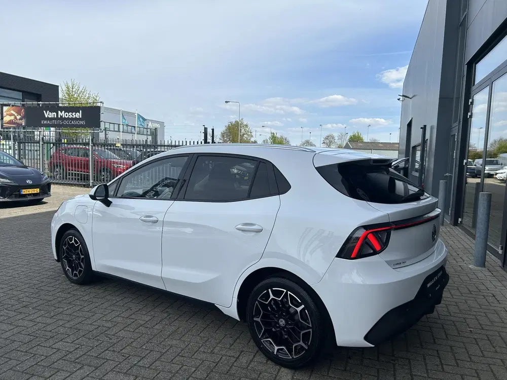 MG MG4 Premium 54 kWh uit 2026, foto 3