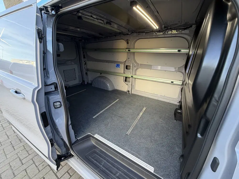 Ford Transit 320 L2H1 Sport 218PK 65 kWh CarPlay uit 2024, foto 18