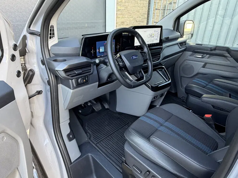 Ford Transit 320 L2H1 Sport 218PK 65 kWh CarPlay uit 2024, foto 2