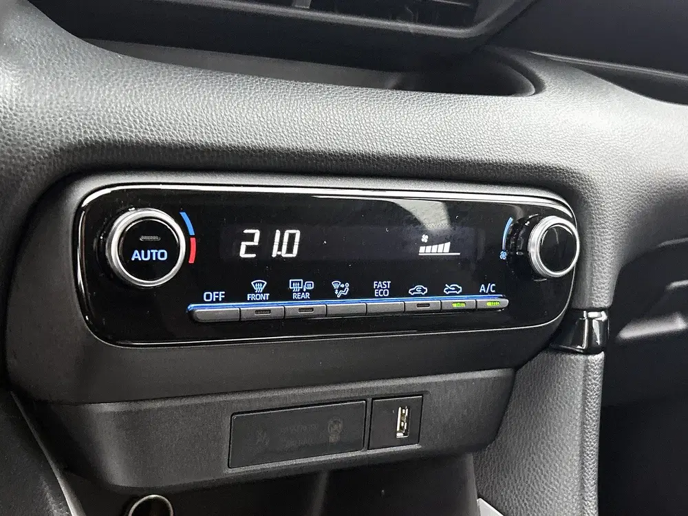 Toyota Yaris 1.5 Hybrid Dynamic uit 2023, foto 11
