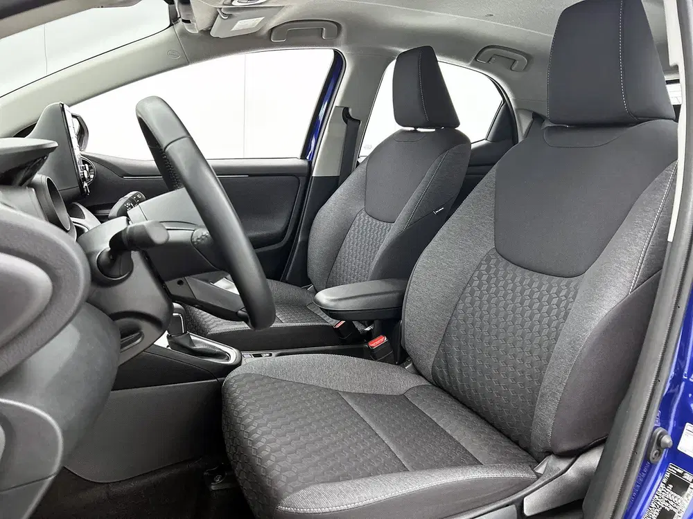 Toyota Yaris 1.5 Hybrid Dynamic uit 2023, foto 17