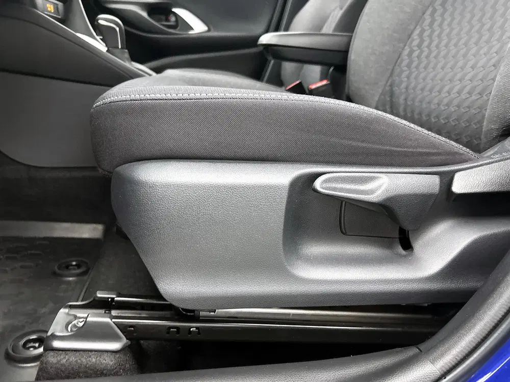 Toyota Yaris 1.5 Hybrid Dynamic uit 2023, foto 18
