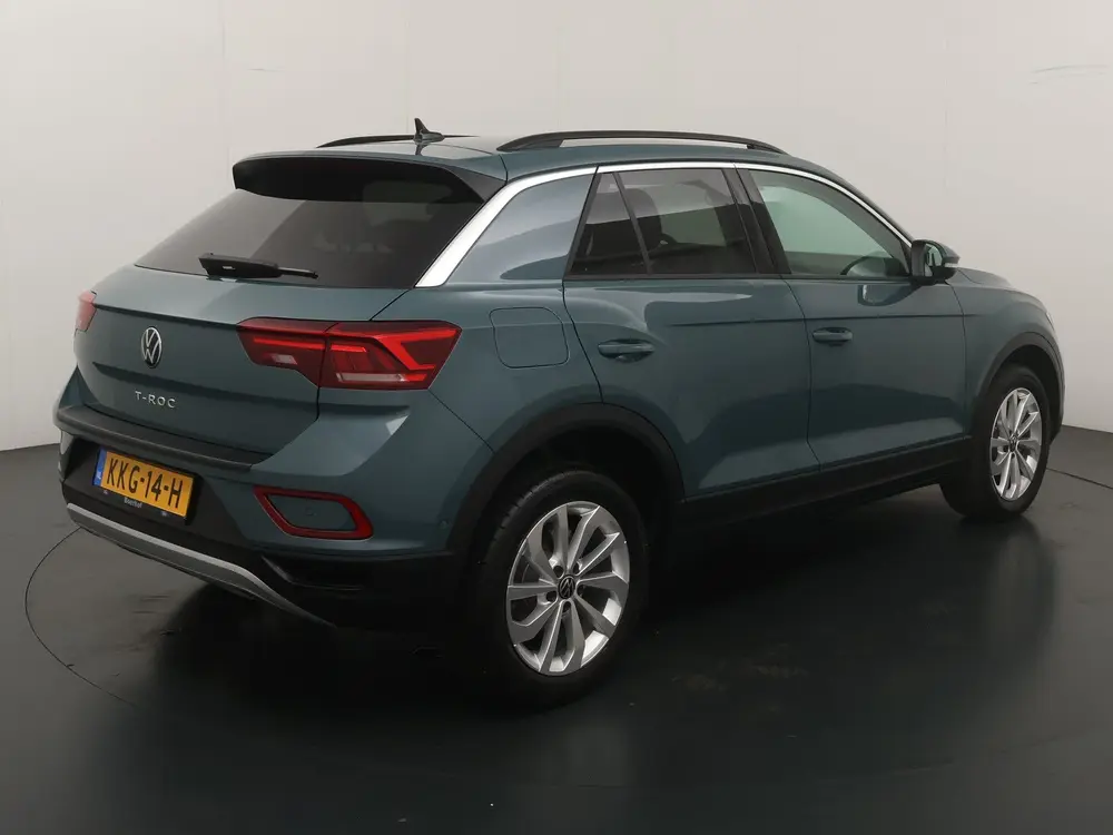 Volkswagen T-Roc 1.5 TSI Life Edition | AUTOMAAT | Adapt. Cr uit 2025, foto 5
