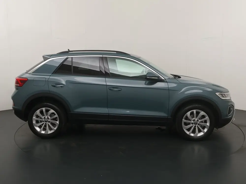 Volkswagen T-Roc 1.5 TSI Life Edition | AUTOMAAT | Adapt. Cr uit 2025, foto 6