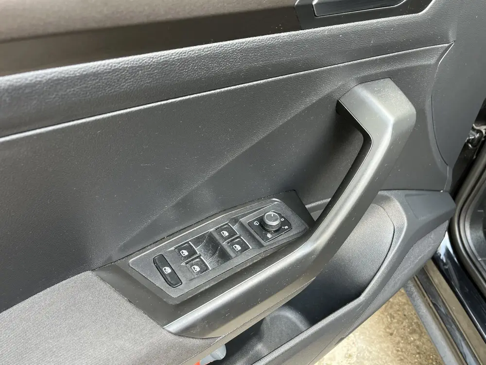 Volkswagen T-Roc 1.5 TSI Style Ecc/Audio/Navi/Pdc/Lm uit 2020, foto 7